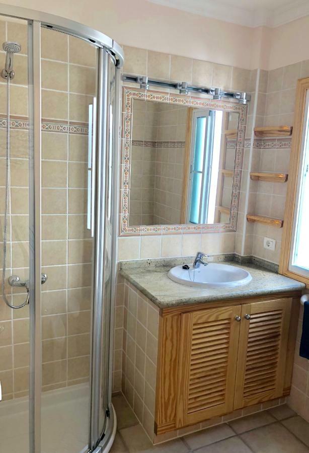 Apartamentos El Faro Puerto De Naos Eksteriør billede